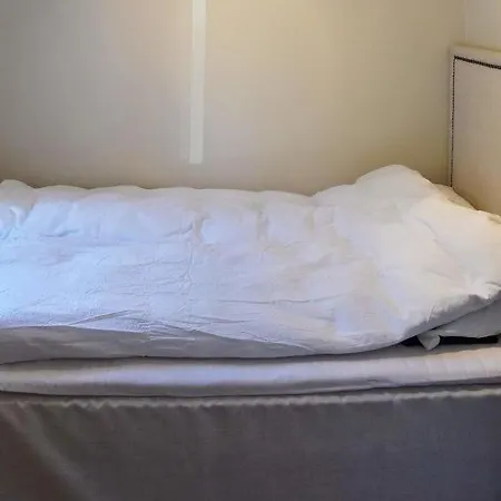 Sleeps 6 Wifi