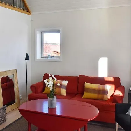 Sleeps 6 Wifi